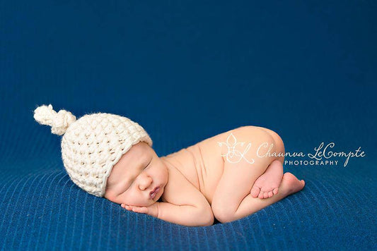 Cream Newborn Knot Hat