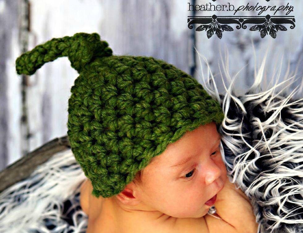 Pea Pod Green Newborn Knot Hat