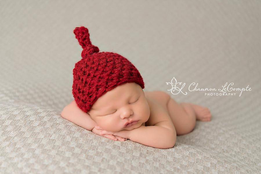 Red Newborn Knot Hat